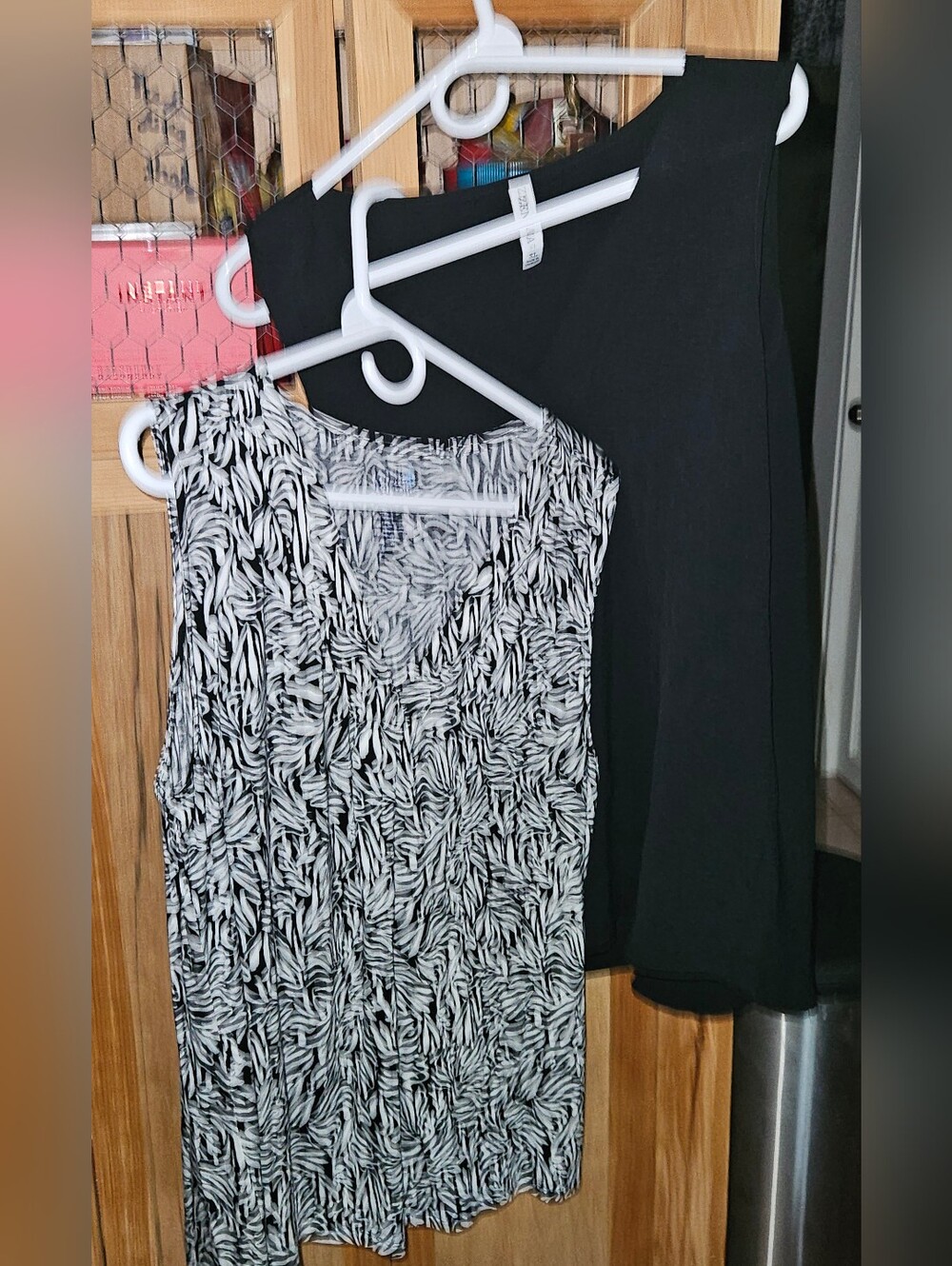 Two DRESSY SLEEVELESS TOPS, Size XL, Black, White & Black Print